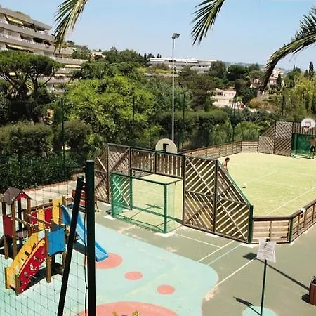 Apartmanhotel Francia Ii 3*