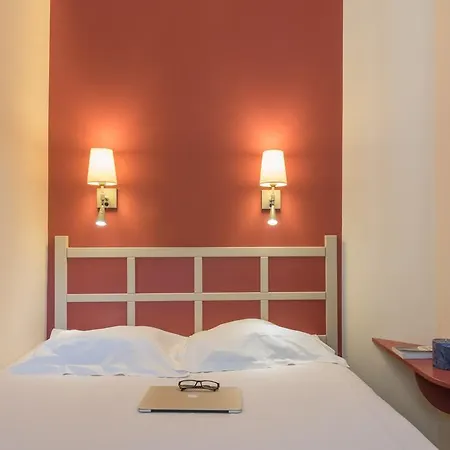 Aparthotel Francia Ii 3*