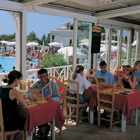 Lejlighedshotel Francia Ii 3*
