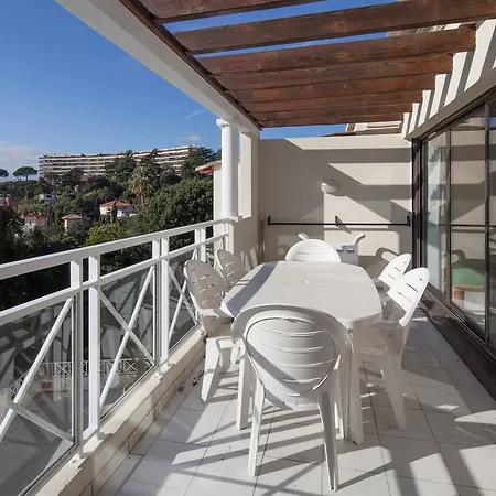 Francia Ii Lejlighedshotel Cannes